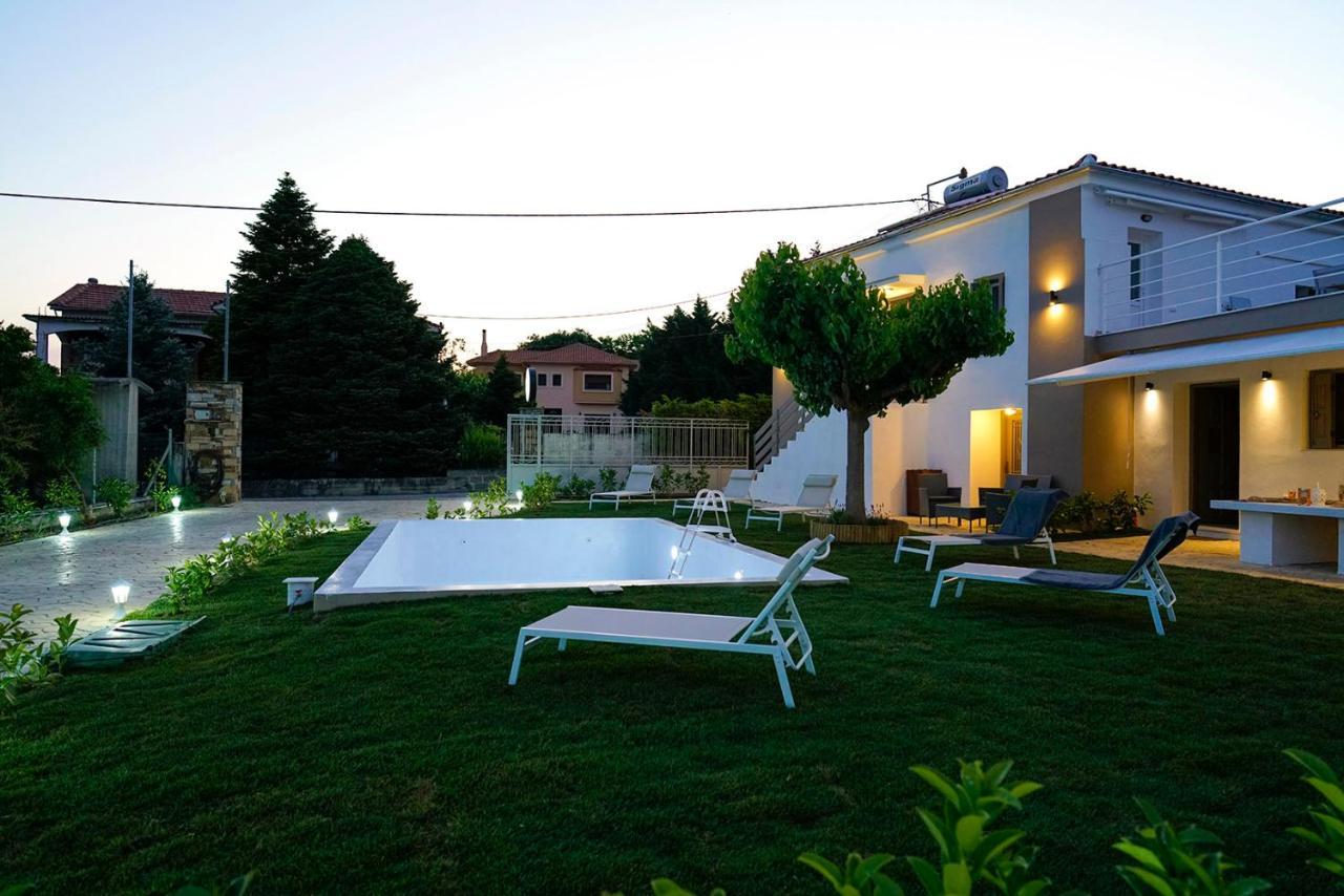 Charikleia'S 2 Bedroom Appartment In Pelion Volos Bagian luar foto